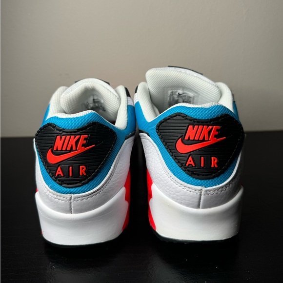 NIKE AIR MAX 90s. Women’s 9.5 -  Used in great condition! Pink/black/blue/white - Picture 5 of 8